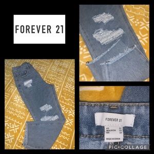 Forever 21. High rise, distressed, cut off bottom, mom jeans. Sz 27